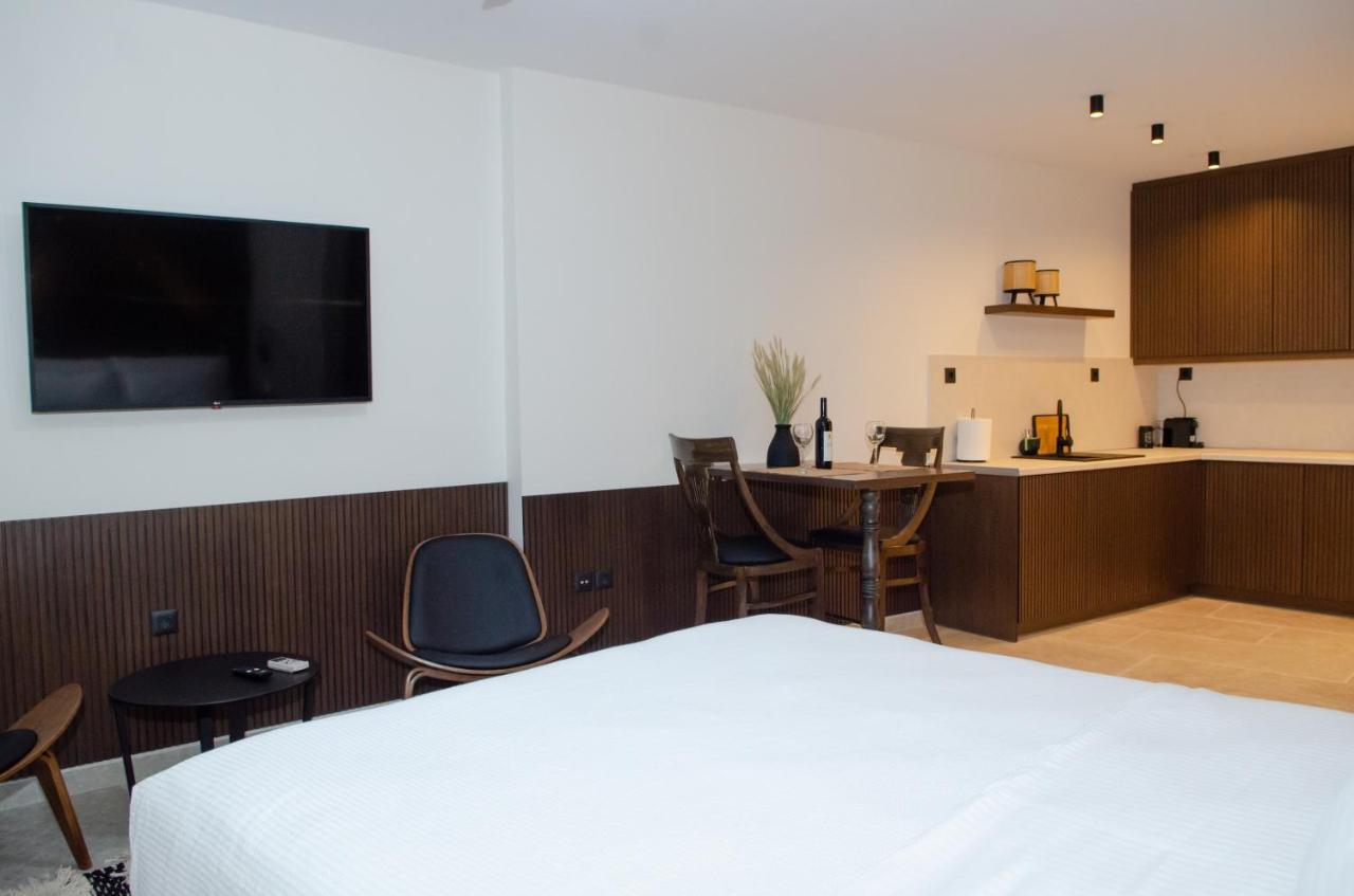 Leone Suites Návpaktosz Kültér fotó